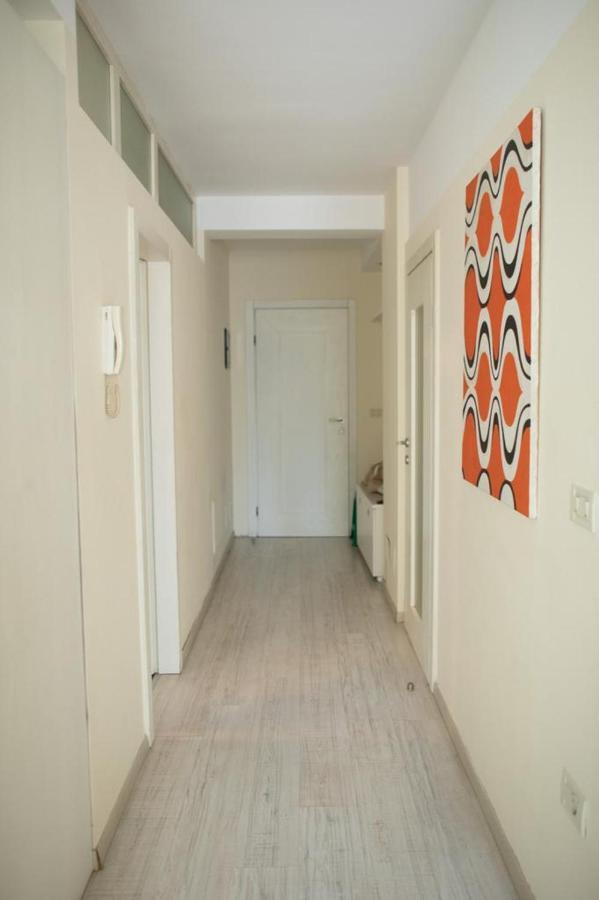 Down Town Tirana Apartment Center Exterior photo